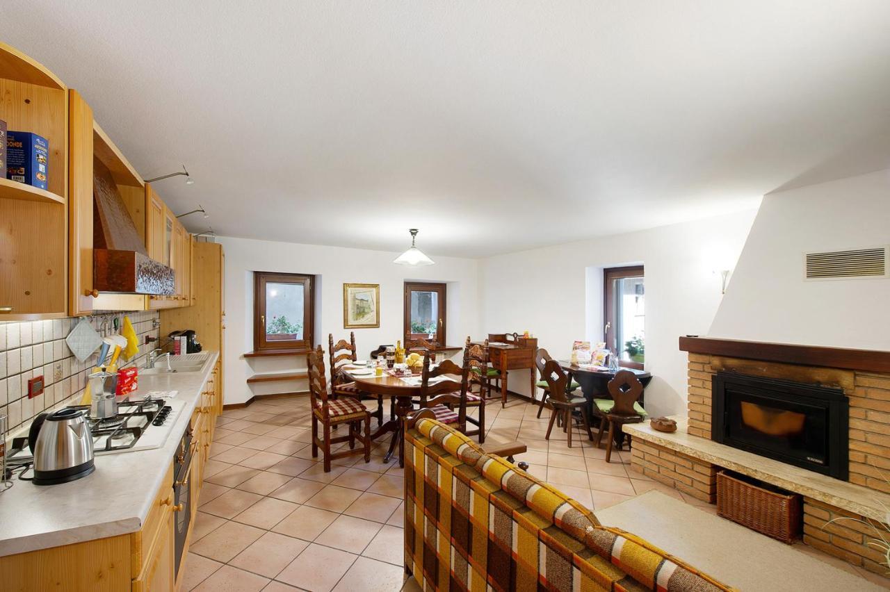 Alla Meridiana Bard Exteriör bild